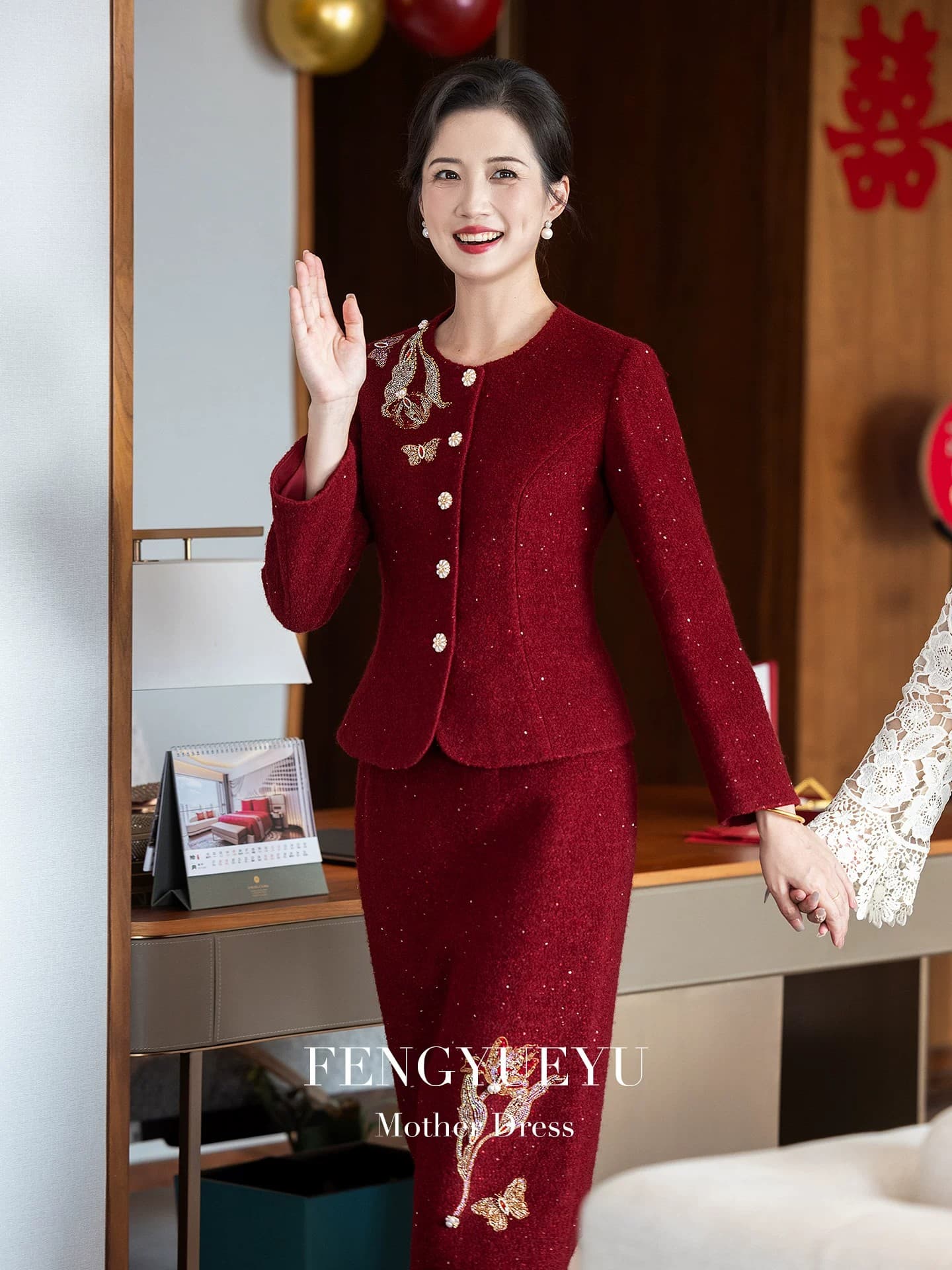 와인 빨간색 안녕하세요. 엄마 결혼 연회 예복 2026 가을 새로운 결혼 고급 안녕하세요. 시어머니 세트 이미지 3