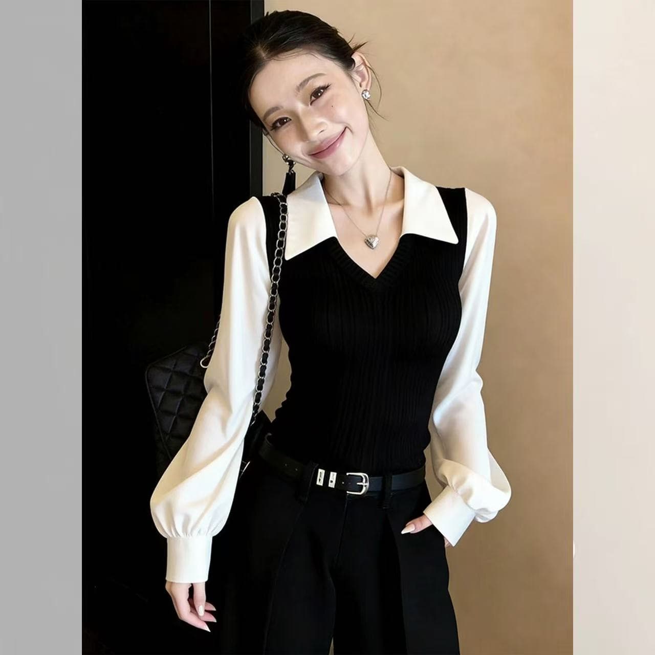 검정색 벌룬 소매 폴로 칼라 패치워크 페이크 레이어드 몸매 가꾸기 여성 셔츠 2026 봄 프랑스식 품격 오래된 돈 바람 맨위 상세 이미지 1