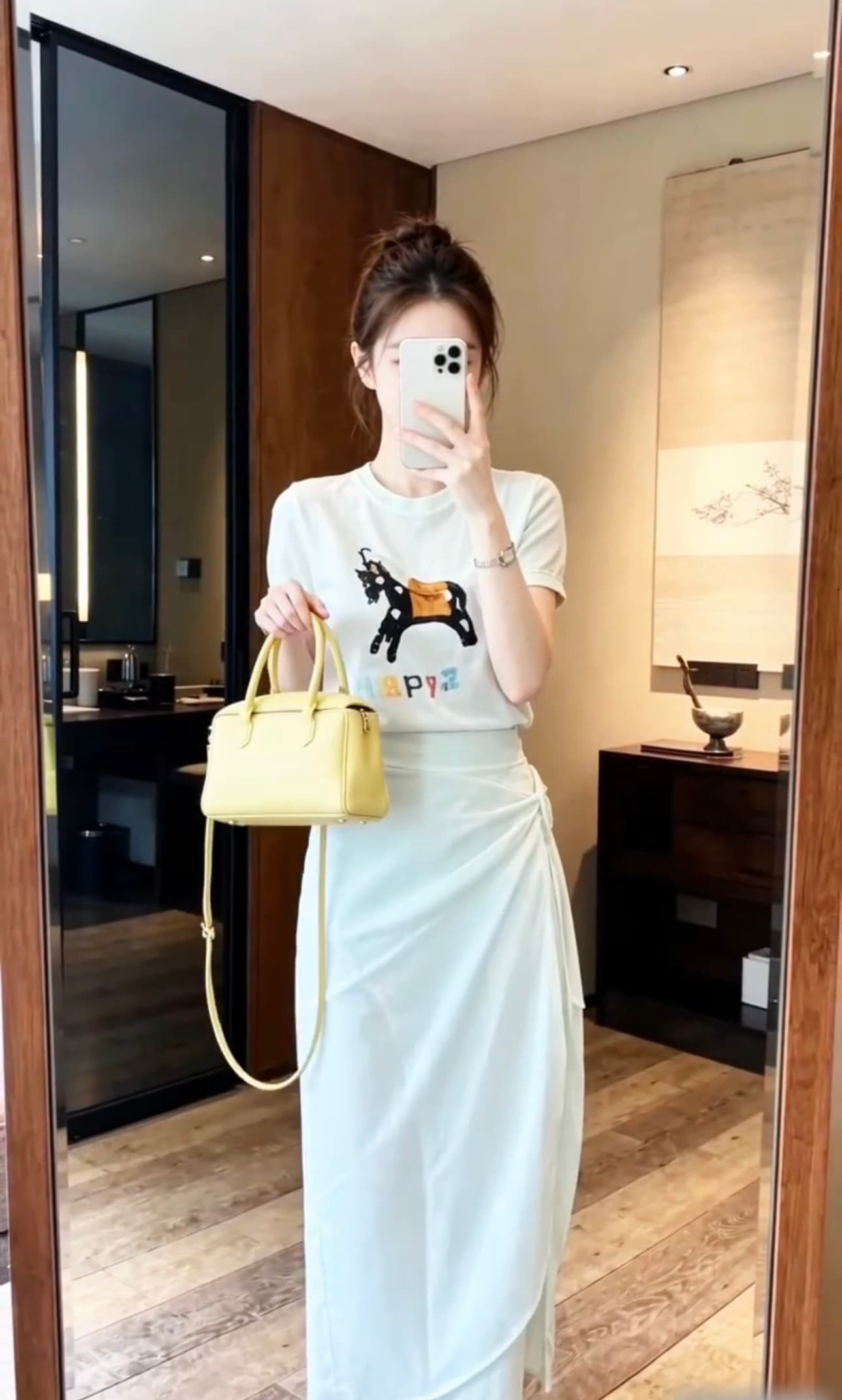 한 부서 도파민 작은 말 자카드 자수 반팔 니트 스웨터 여성 자이언트 잘 생긴 ~ 중 작은 대중 연령 감소 다용도 맨위 트렌디 이미지 4