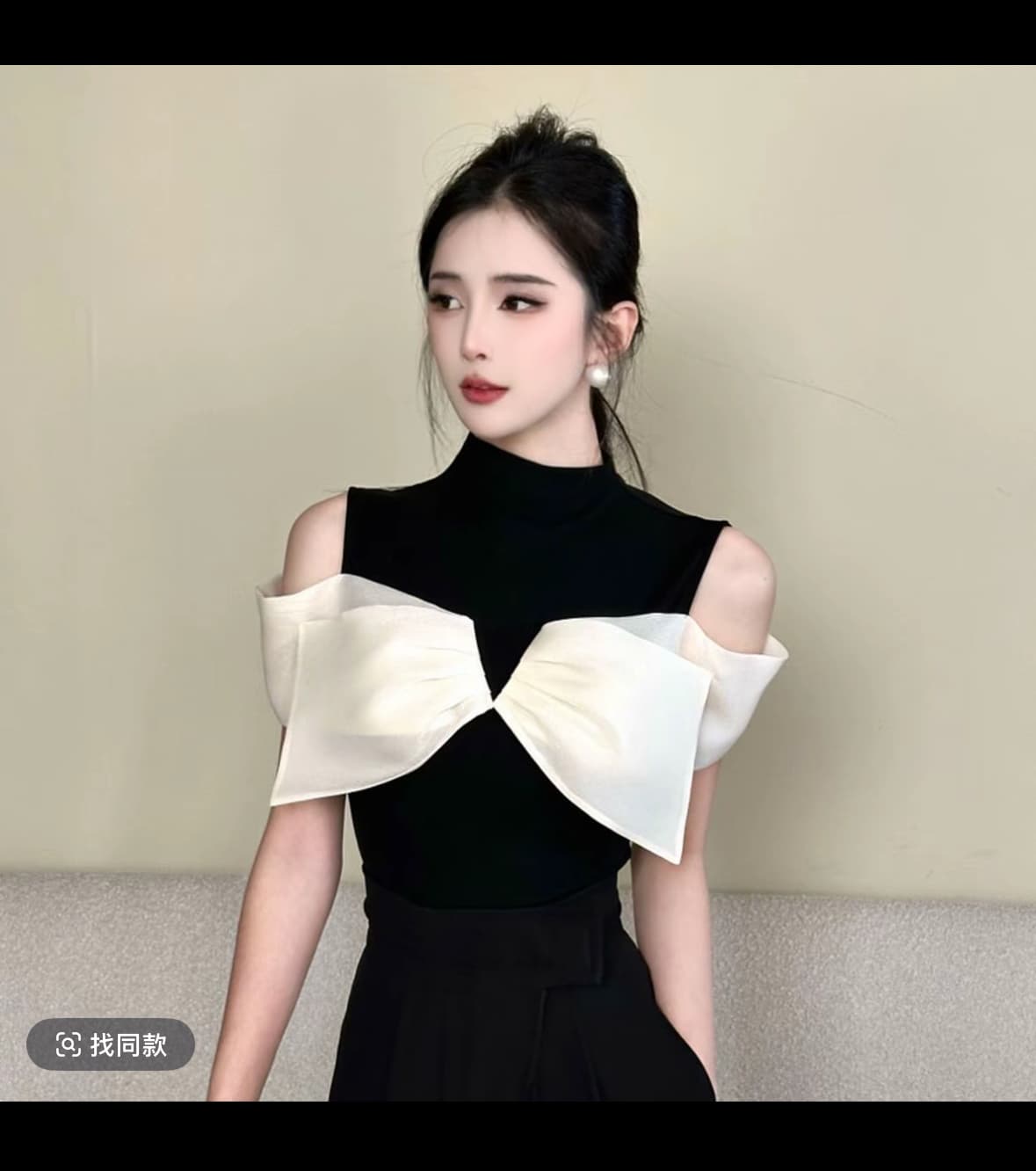 2026 여름 새로운 흑인과 백인 나비 머리말 패치워크 색상 오프숄더 티셔츠 여성 이미지 2