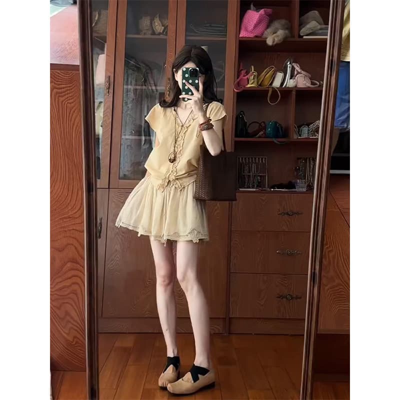 여름 새로운 한 부서 느슨함 센스 프릴 V넥 반팔 셔츠 레이스 반신 치마 세트 이미지 4