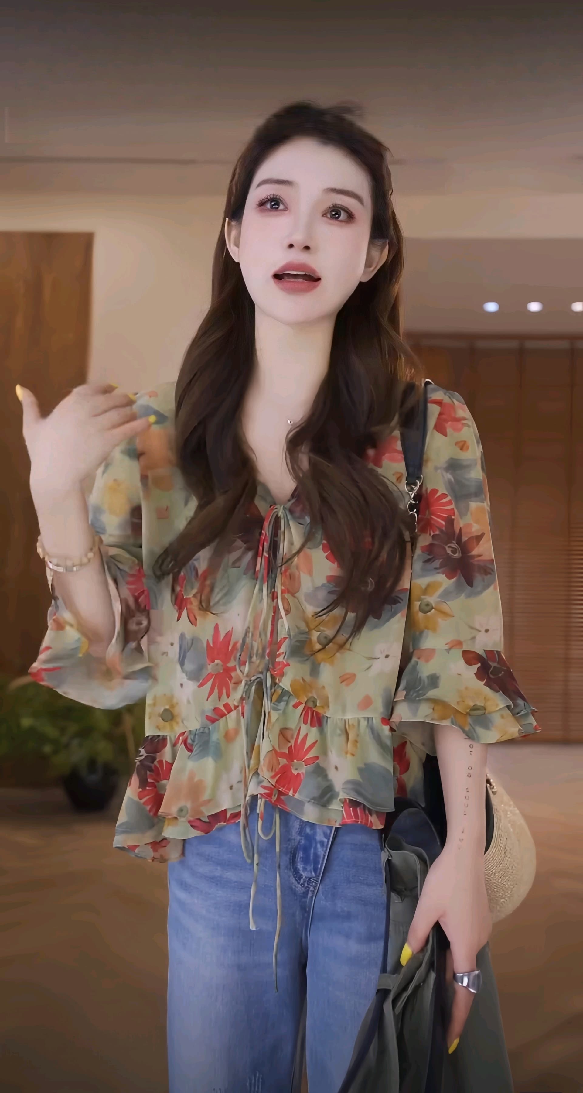 프랑스식 레이스업 꽃무늬 셔츠 여성 여름 새로운 고급 고유 한 잘 생긴 아름다운 외국 가스 Chic 작은 셔츠 맨위 상세 이미지 7