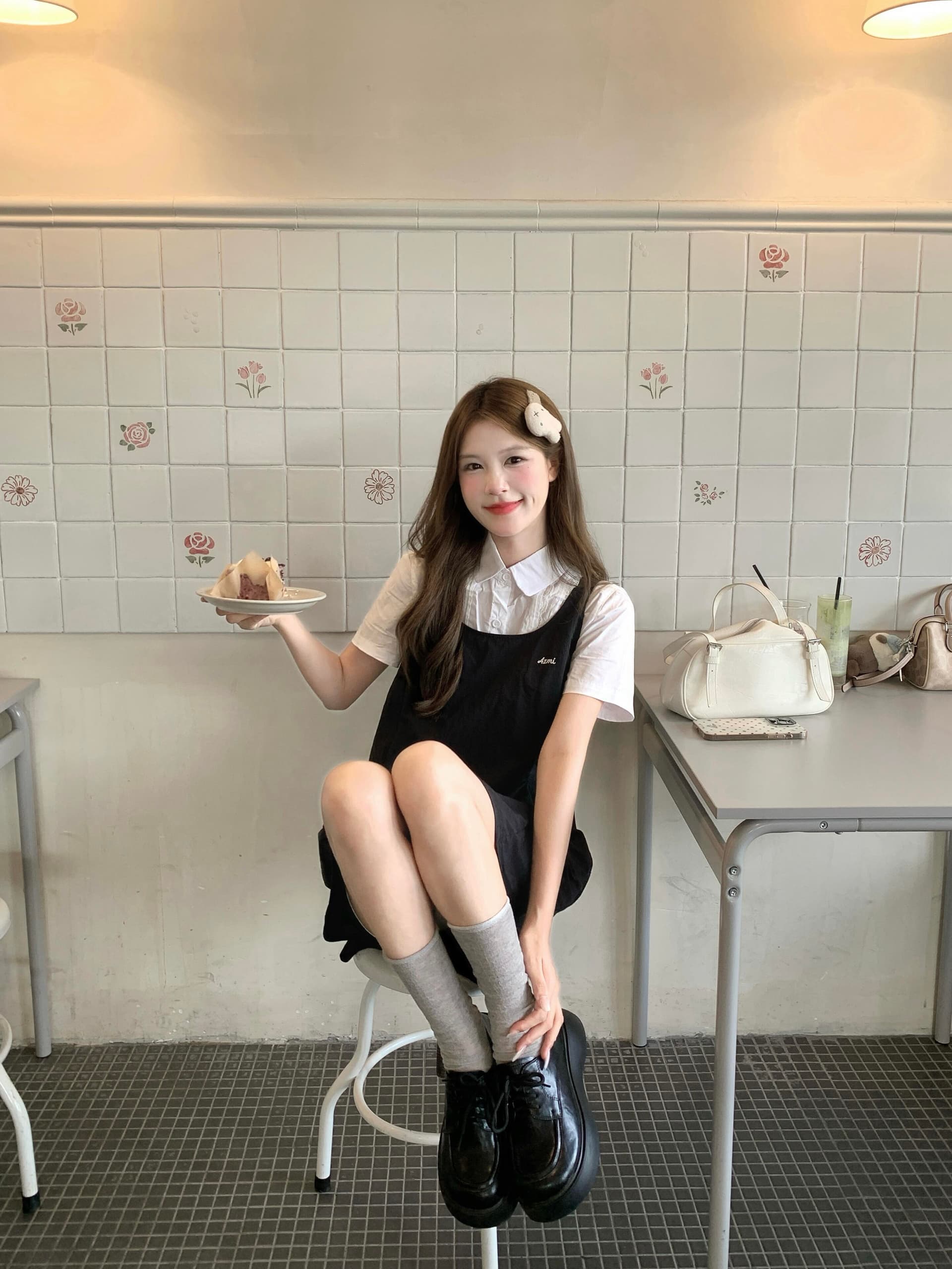 미니멀리즘 자수 miu 부서 슬립 여성 드레스 여름 새로운 루즈핏 슬림해 보이는 다용도 한 마디 조끼 미니 스커트 세트 이미지 2