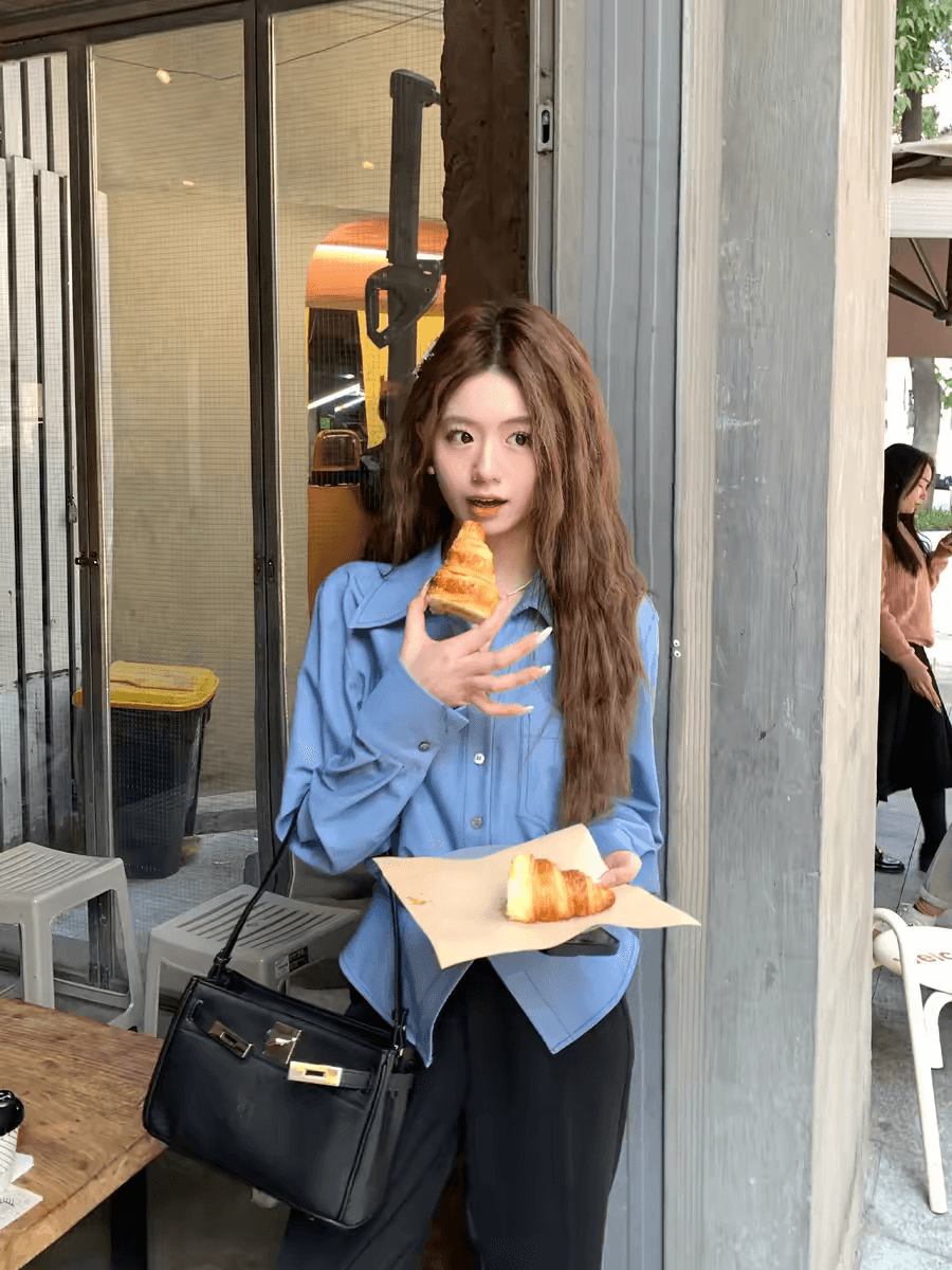 작은 키 가을 파란색 셔츠 여성 디자인 센스 패션 맨위 새로운 품격 긴팔 셔츠 이미지 2