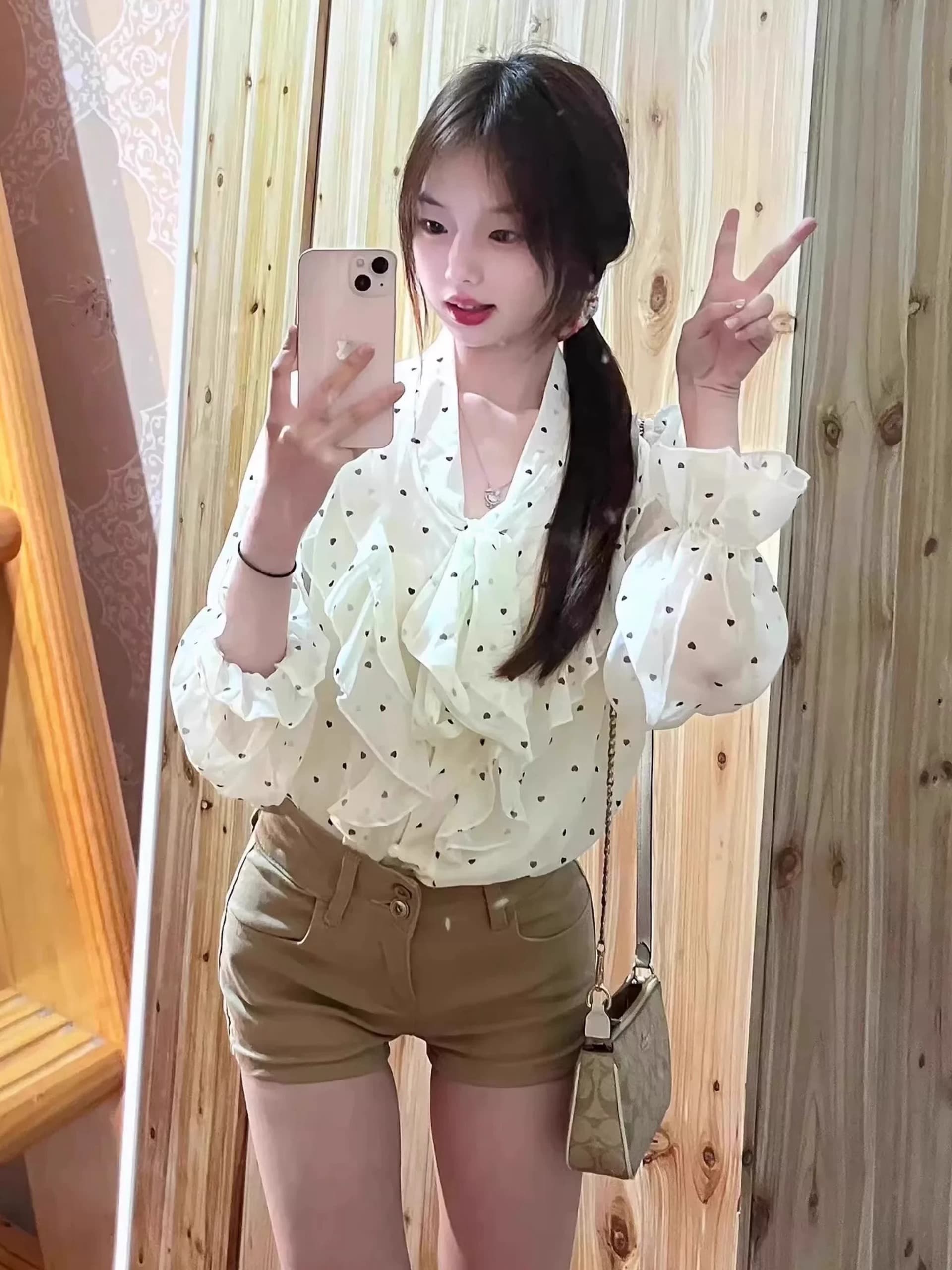 프릴 도트 무늬 여성 셔츠 2026 봄 가을 여름 티셔츠 여성 가을 여름 한 부서 나비 매듭 고급 센스 맨위 상세 이미지 4