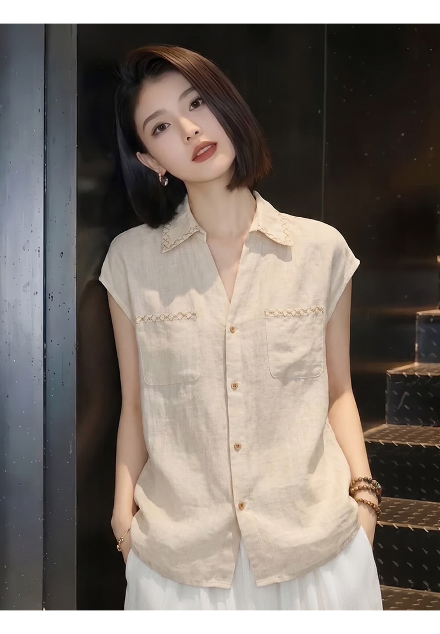 2026 여름 새로운 살구 색상 캐주얼 자수 폴로 칼라 반팔 라미 여성 셔츠 빛 럭셔리 바람 다용도 느긋한 맨위 상세 이미지 3