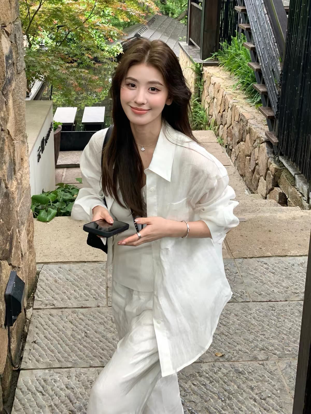 2026 새로운 아마 화이트 여성 셔츠 이른 가을 오래된 돈 바람 고급 센스 느슨함 외부 가져 가라. 통기성 셔츠 트렌디