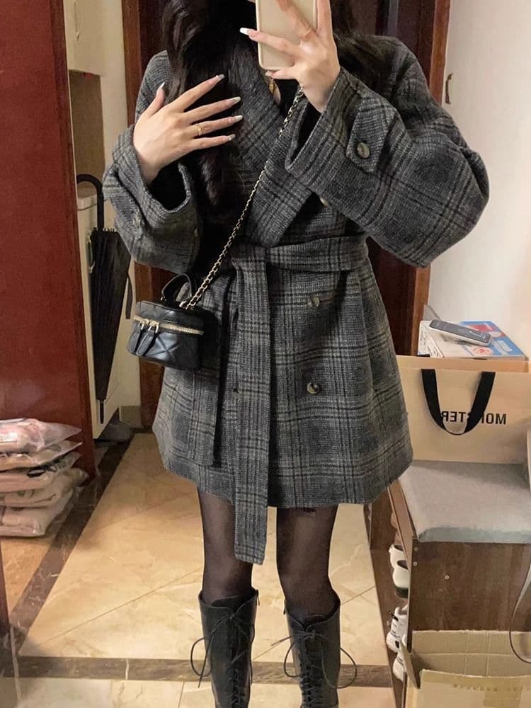 쇼트 스타일 모직 코트 여성 새로운 봄 체크무늬 모직 외투 고급 센스 두꺼운 정장 한 부서