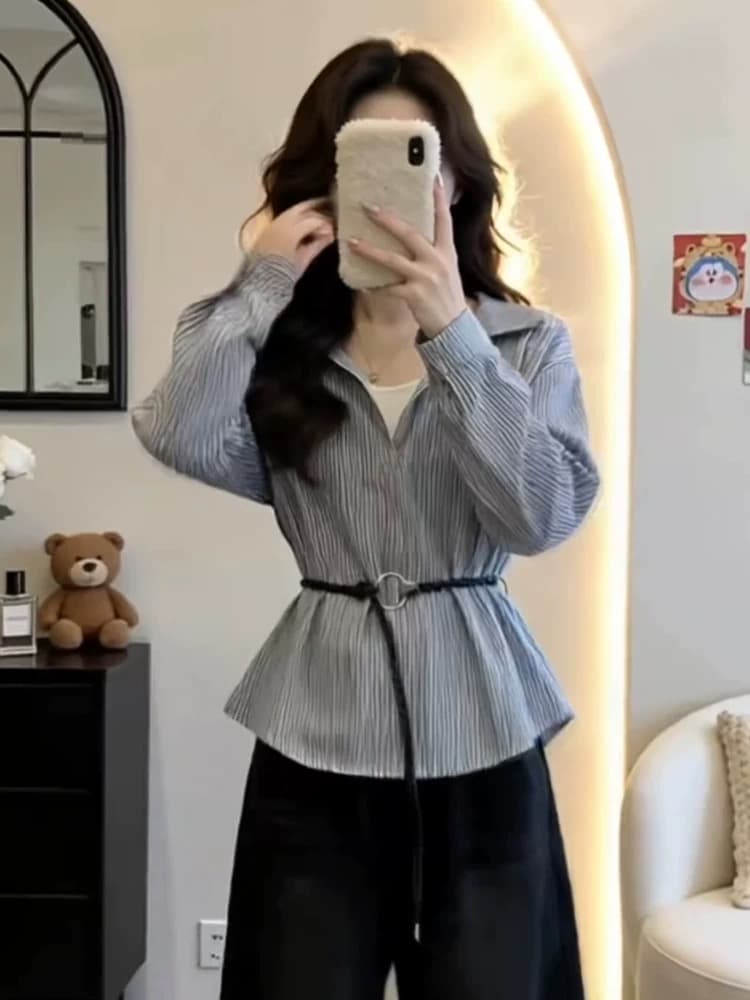 페이크 레이어드 배색 polo 여성 셔츠 이른 가을 새로운 디자인 센스 작은 대중 부드러운 베르사이유 슬림해 보이는 스트라이프 맨위 이미지 2