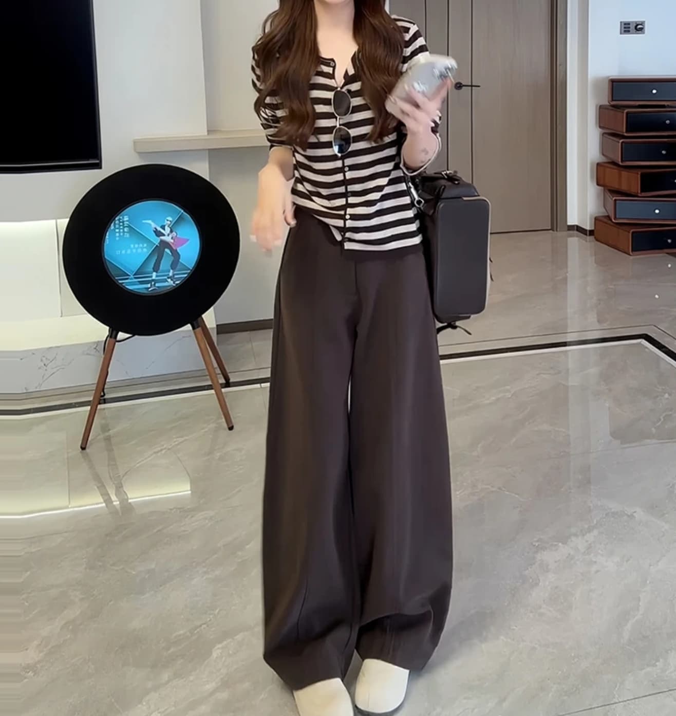 Annan uwsv 새로운 레트로 패션 디스플레이 얇고 작은 표준 스트라이프 오픈 가디건 스웨터 코트 바지 세트 이미지 5