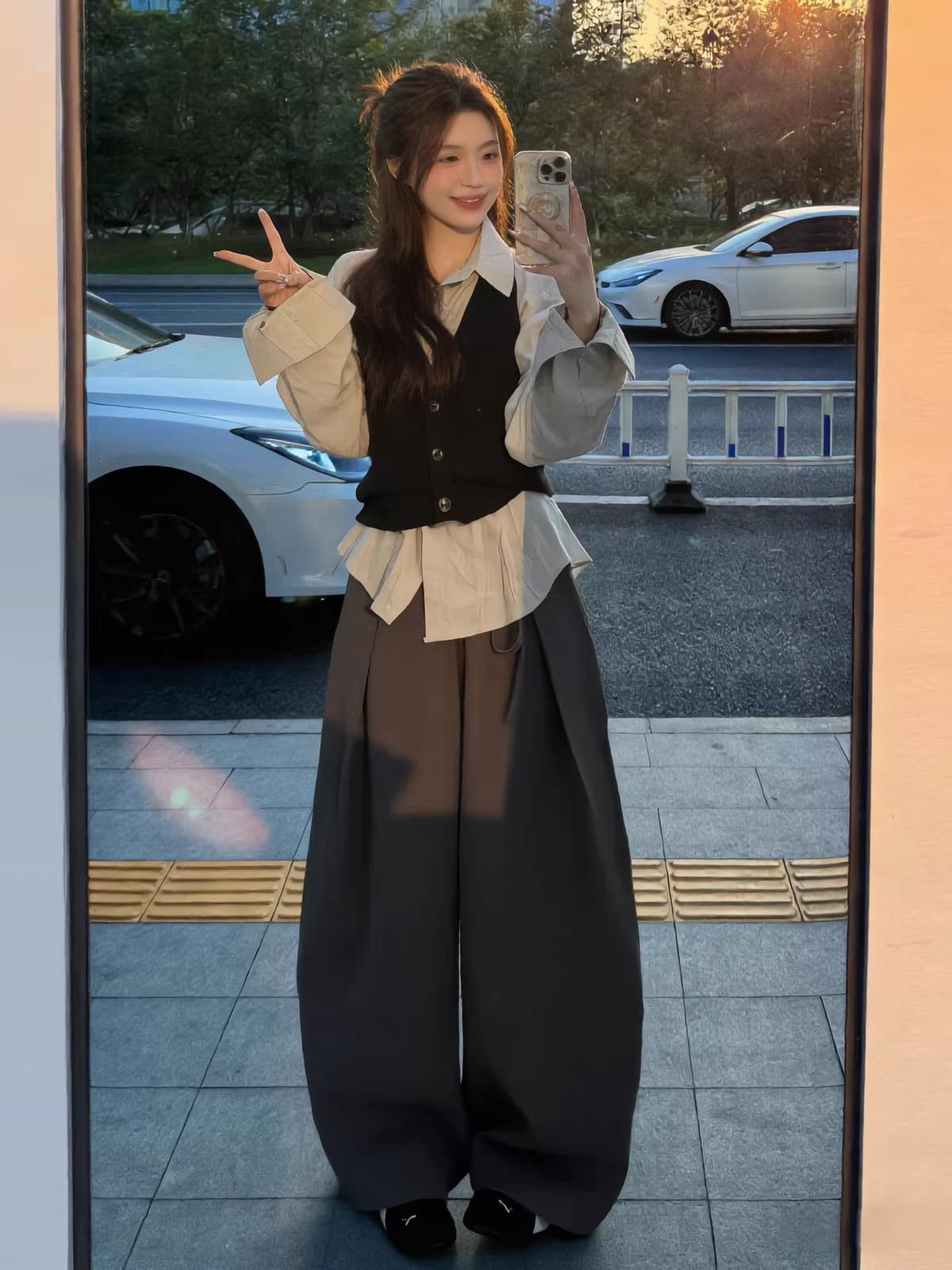 2026 이른 가을 새로운 한 부서 그레이트 통해보기 가져 가라. 전체 집합 베스트 셔츠 맨위 여성 와이드 레그 팬츠 세 조각 세트 이미지 2