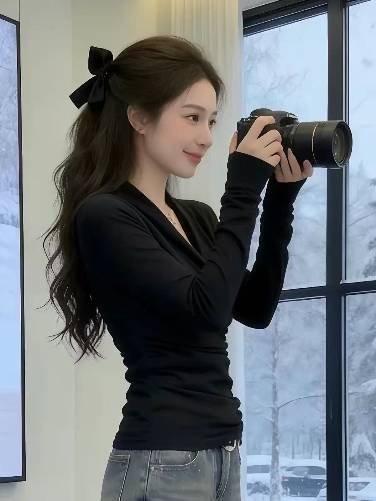 2026 가을 새로운 빛 요리 한 바람 외국 가스 디자인 센스 만나는 몸매 가꾸기 디스플레이 V넥 품격 긴팔 티셔츠 여성 의류 맨위 이미지 4