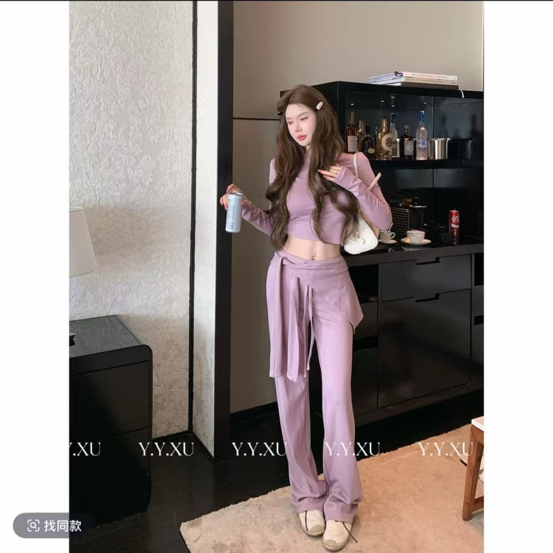 2026 가을 의상 새로운 원 유안 휴일 로밍 미니멀리즘 한 부서 다용도 패션 세트 맨위 바지 숄 상세 이미지 1