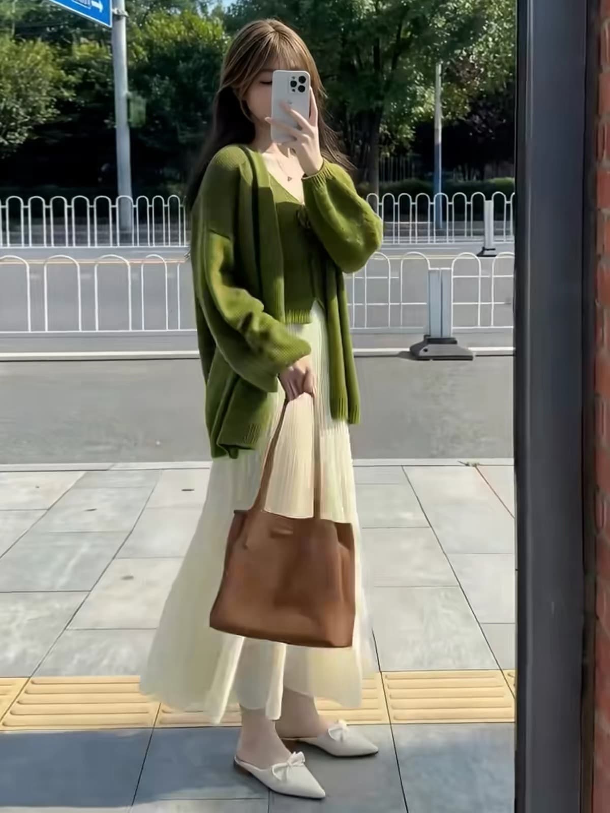 2026 가을 새로운 치마 세 조각 세트 전체 집합 ootd 슈퍼 화재 고유 한 아름다운 그레이트 통해보기 가져 가라. 상세 이미지 3