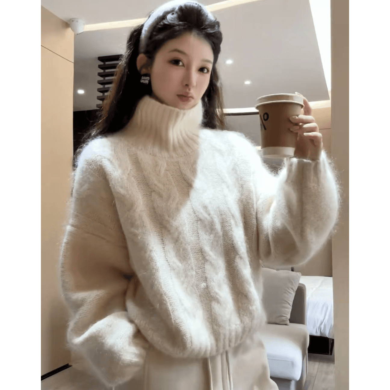 터틀넥 단색 꽈배기 스웨터 여자 가을 겨울 느긋한 바람 긴팔 니트 스웨터 상세 이미지 5
