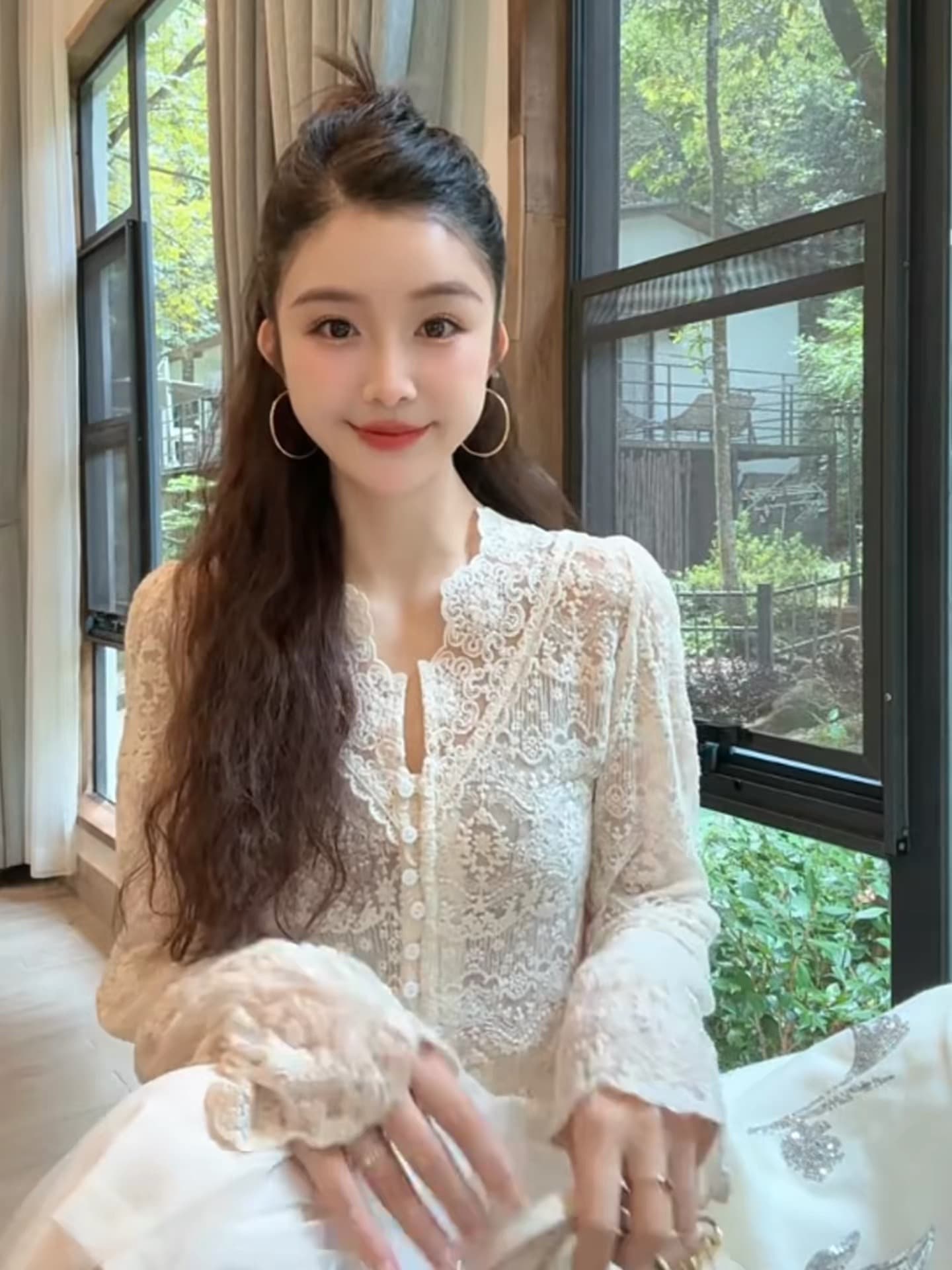 2026 단일 행 가을 새로운 오픈 가디건 셔츠 맨위 프랑스식 가을 겨울 레이스 자수 만나는 자수 여성 의류 이미지 3