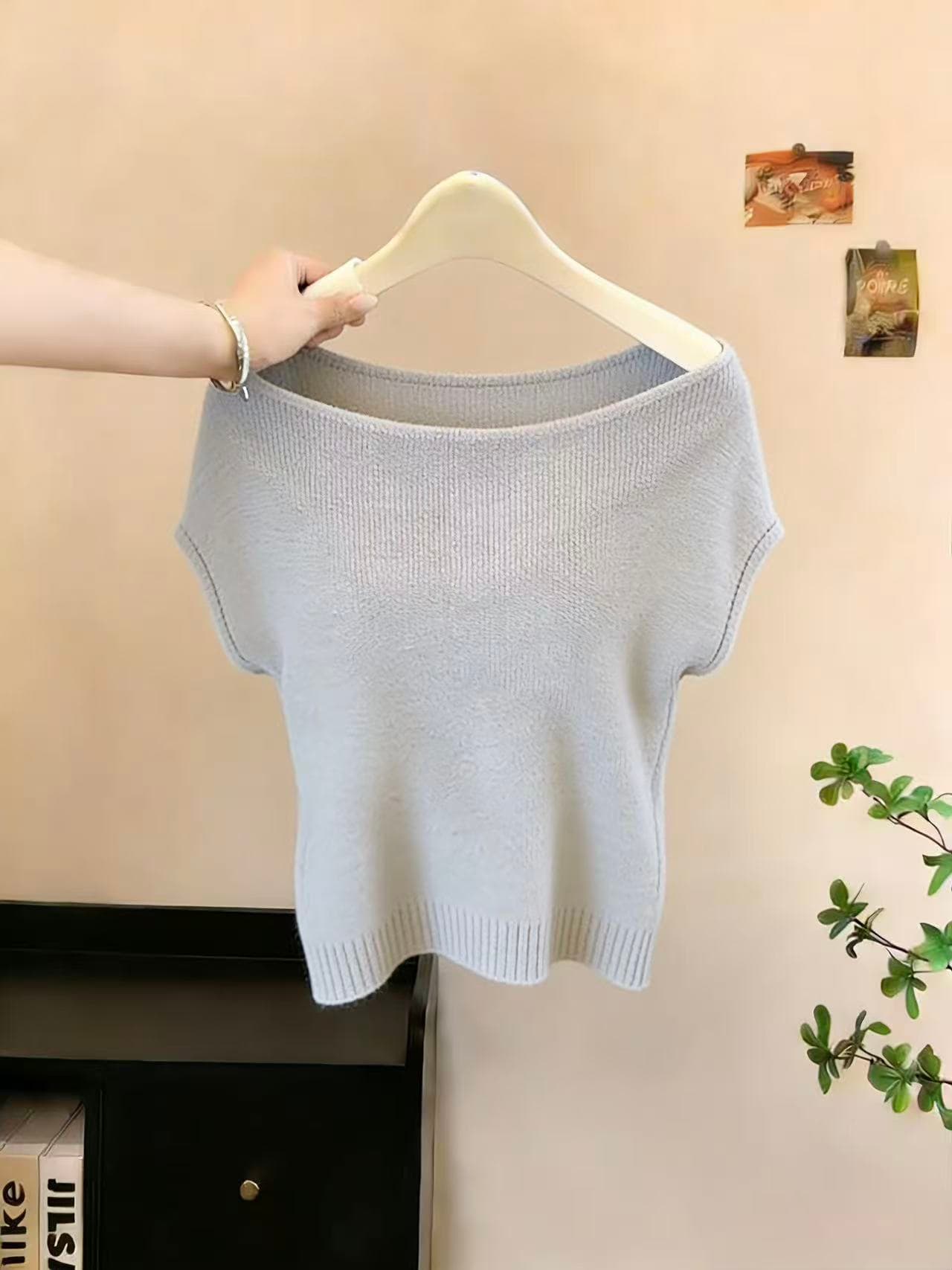실사 자유 느긋한 흔들다 칼라 비스듬한 어깨 니트 스웨터 반팔 여성 여름 몸매 가꾸기 품격 오프숄더 티셔츠 맨위 chic 상세 이미지 3