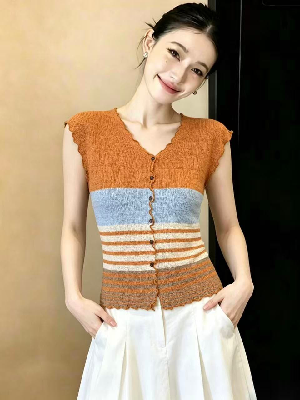 실사 프랑스식 스트라이프 V넥 반팔 티셔츠 여성 여름 얇은 스타일 몸매 가꾸기 슬림해 보이는 니트 오픈 가디건 맨위 chic 이미지 4