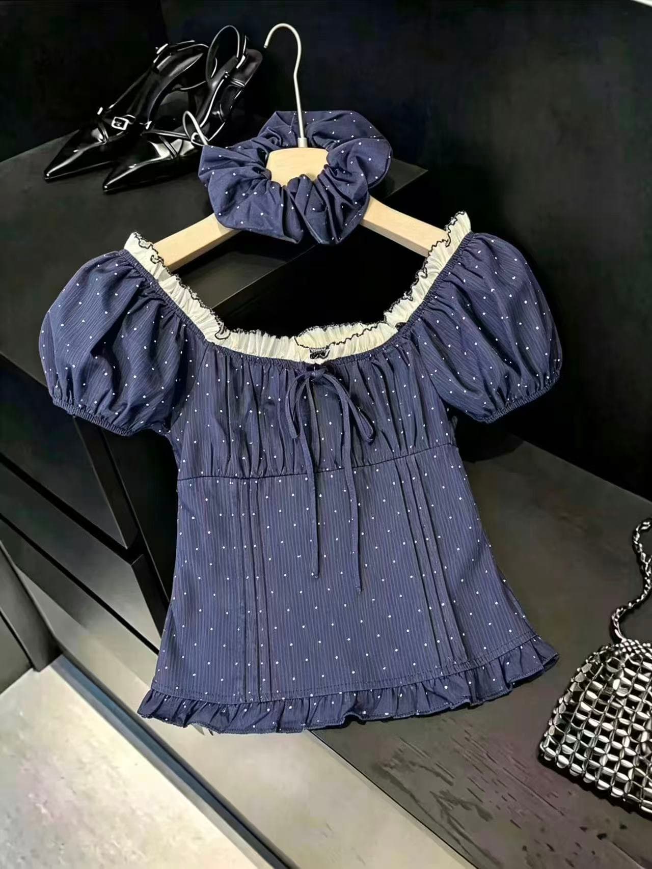 실사 프랑스식 거품 소매 도트 무늬 나비 매듭 셔츠 새로운 여름 작은 대중 패치워크 레이스 레이스 쇼트 스타일 맨위 여성 이미지 4