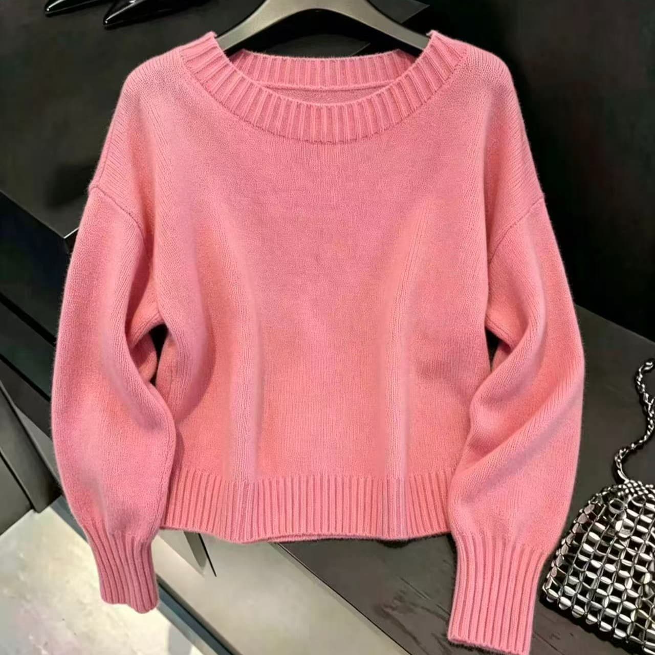 실사 부드러운 바람 보트넥 긴팔 스웨터 여자 가을 새로운 풀오버 루즈핏 느긋한 센스 털 니트 스웨터 맨위 이미지 6