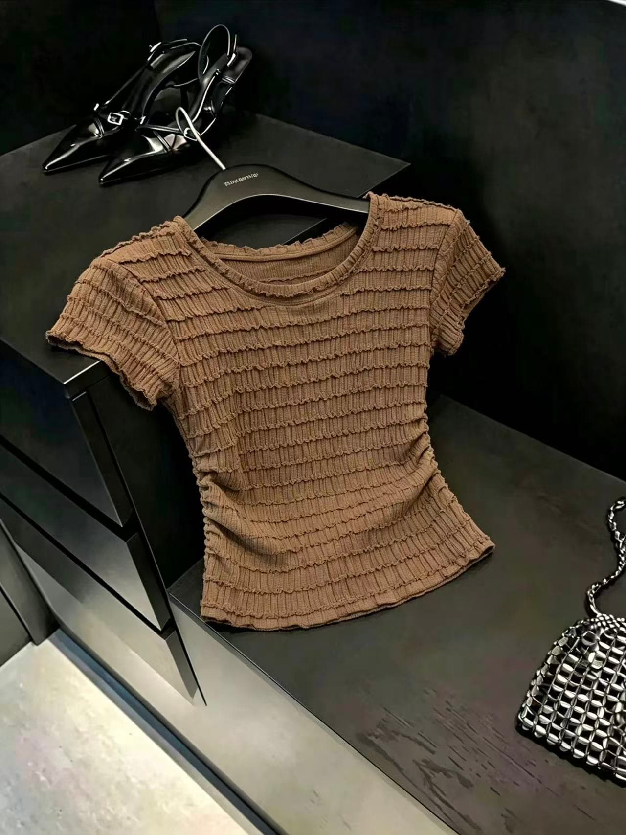 실사 한 부서 라운드 넥 프릴 주름 반팔 티셔츠 여성 여름 새로운 몸매 가꾸기 슬림해 보이는 외국 가스 연령 감소 맨위 이미지 4