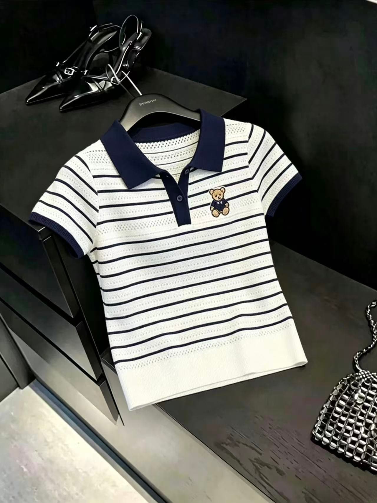 실사 스트라이프 작은 곰 polo 니트 스웨터 여성 여름 새로운 몸매 가꾸기 슬림해 보이는 통기성 반팔 맨위 ins 상세 이미지 3