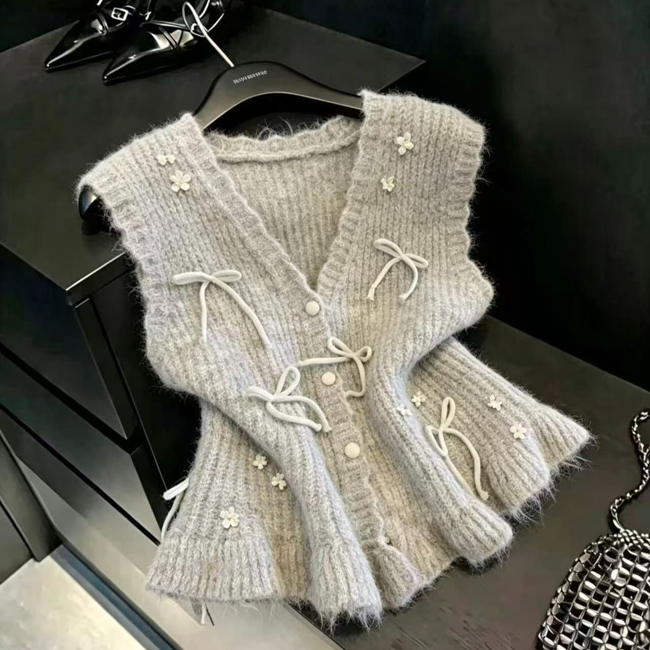실사 나비 매듭 니트 조끼 여자 가을 섹션 스택 착용 V넥 조끼 조끼 Chic 민소매 어깨 맨위 ins 이미지 6