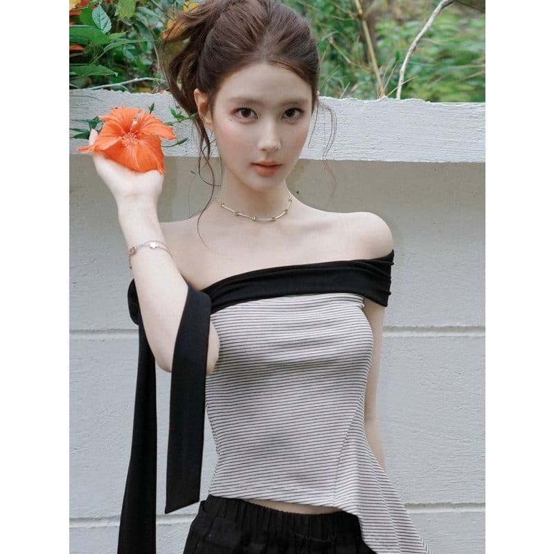 40 순면 배색 리본 오프숄더 티셔츠 여성 여름 새로운 다용도 허리 수축 슬림해 보이는 핫걸 민소매 맨위