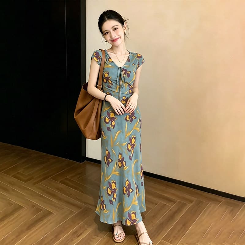 프랑스식 낭만주의 바람 프린트 여성 드레스 2026 여름 새로운 V넥 몸매 가꾸기 슬림해 보이는 특별 아름다운 꼬집기 허리 롱 스커트 상세 이미지 9