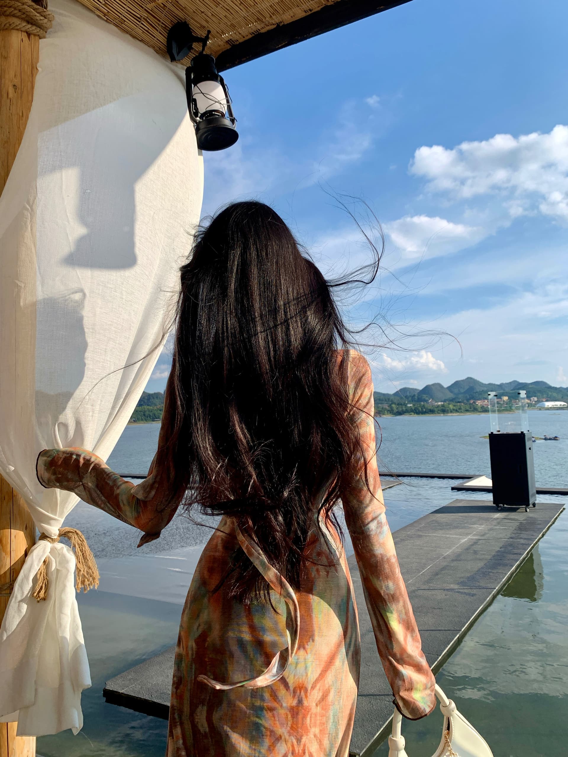 불모지 바람 사막 휴가 바람 망사 긴팔 여성 드레스 가을 디자인 센스 리본 품격 몸매 가꾸기 롱 스커트 여성 상세 이미지 12