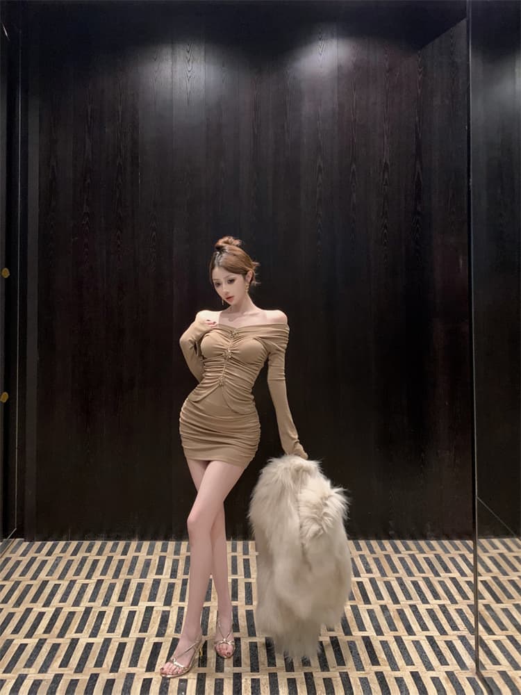 캐치 부서 데이트 치마 순수한 욕망 바람 핫걸 섹시함 V넥 드레스 가을 스타일 품격 주름 몸매 가꾸기 타이트 스커트 상세 이미지 6