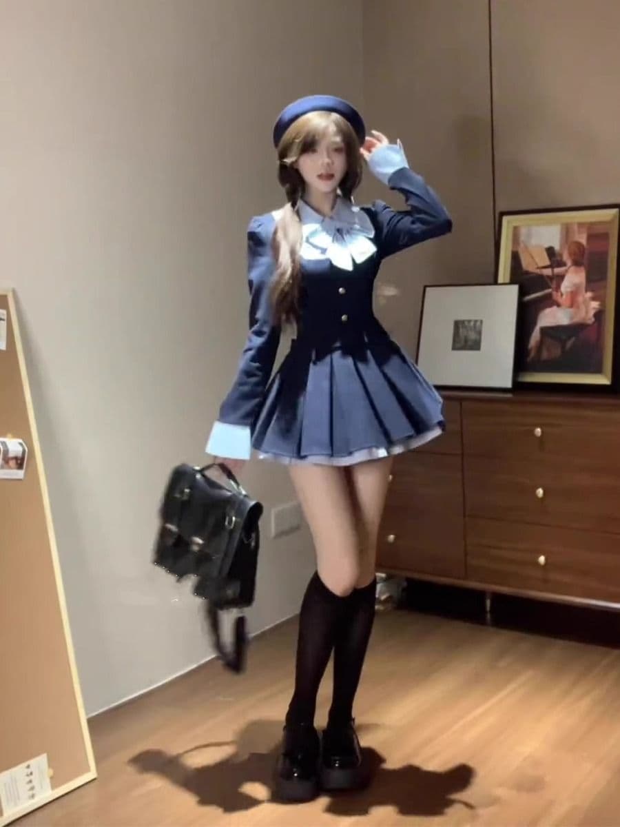 가을로 한 부서 ins 점프 슈트 치마 세트 페이크 레이어드 착용 가져 가라. 학원 스타일 분위기 센스 부유 한 가족 천 골드 한 마디 플리츠 스커트 이미지 2