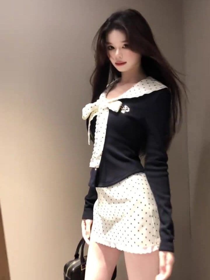 한국 동대문 베이비 칼라 스트랩 티셔츠 세트 여성 가을 겨울 하이웨이스트 도트 무늬 타이트 스커트 반신 스커트 몸매 가꾸기 맨위 상세 이미지 9