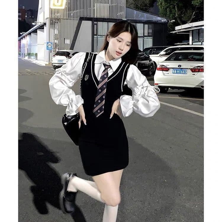 한국 동대문 슈퍼 화재 학원 스타일 달콤함 멜빵 드레스 가을 새로운 핫걸 패션 페이크 레이어드 치마 상세 이미지 9