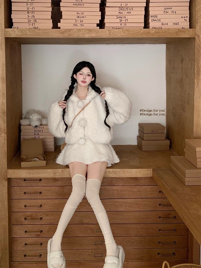 복합 450 그램 새로운 부드러운 자매 세트 작은 곰 귀 플리스 플러시 보온 후드 재킷 반신 미니 스커트 여성 상세 이미지 5