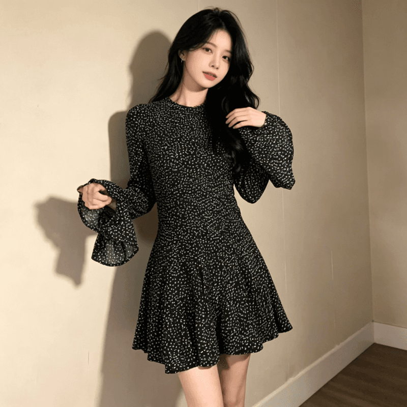 빅 사이즈 지방 mm 한국 스타일 부드러운 품격 출퇴근 미니멀리즘 나팔 소매 프릴 도트 무늬 미니 스커트 긴팔 점프 슈트 치마 상세 이미지 9