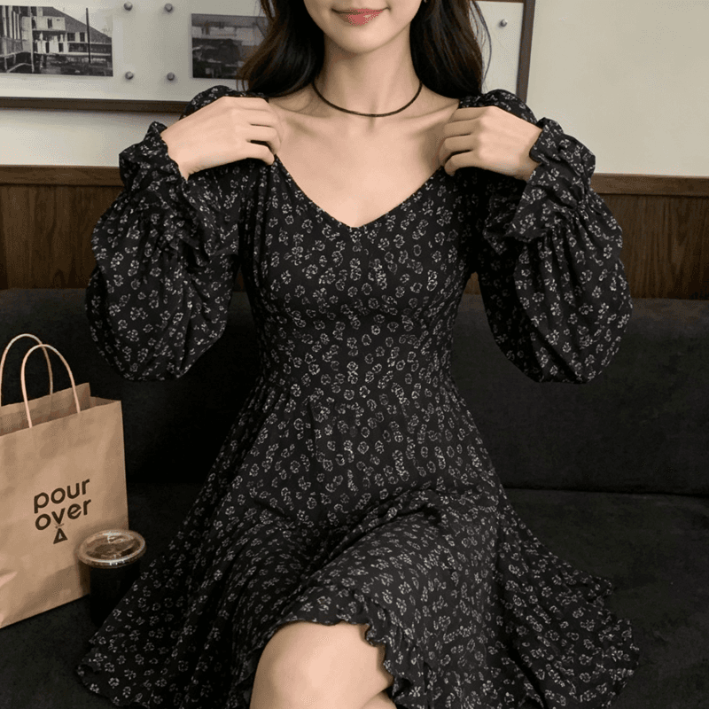 2026 새로운 프랑스식 차 휴식 품격 허리 수축 슬림해 보이는 꽃무늬 여성 드레스 한 가을 작은 키 한 마디 미니 스커트 상세 이미지 4