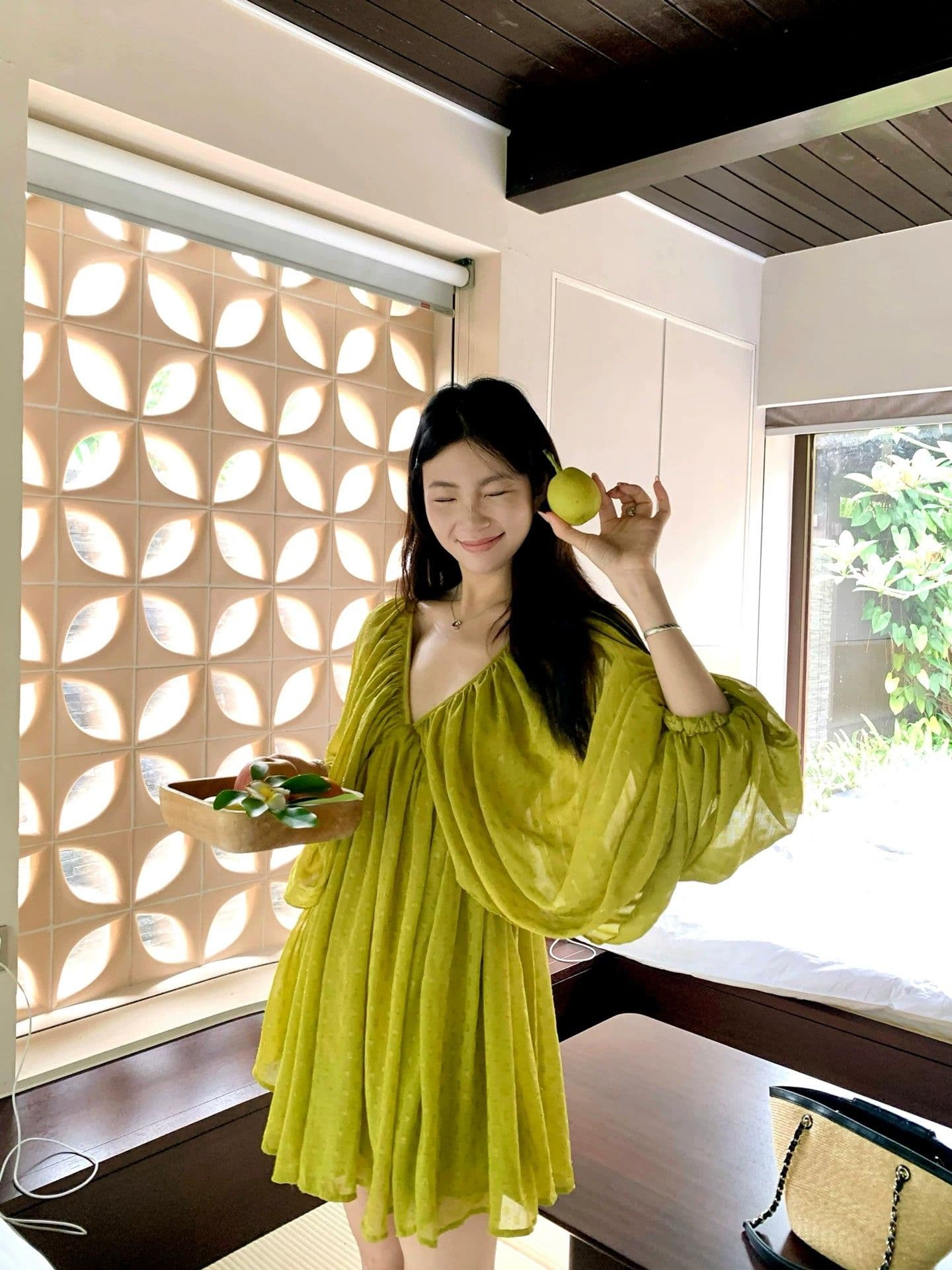 프랑스식 품격 V넥 벌룬 소매 휴가 바람 여성 드레스 가을 2026 가을 새로운 휴가 바람 루즈핏 치마 상세 이미지 5