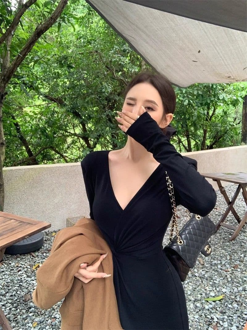 프랑스식 순수한 욕망 V넥 비틀림 긴팔 여성 드레스 몸매 가꾸기 트임 롱 스커트 품격 허리 수축 슬림해 보이는 타이트 스커트 치마 상세 이미지 28
