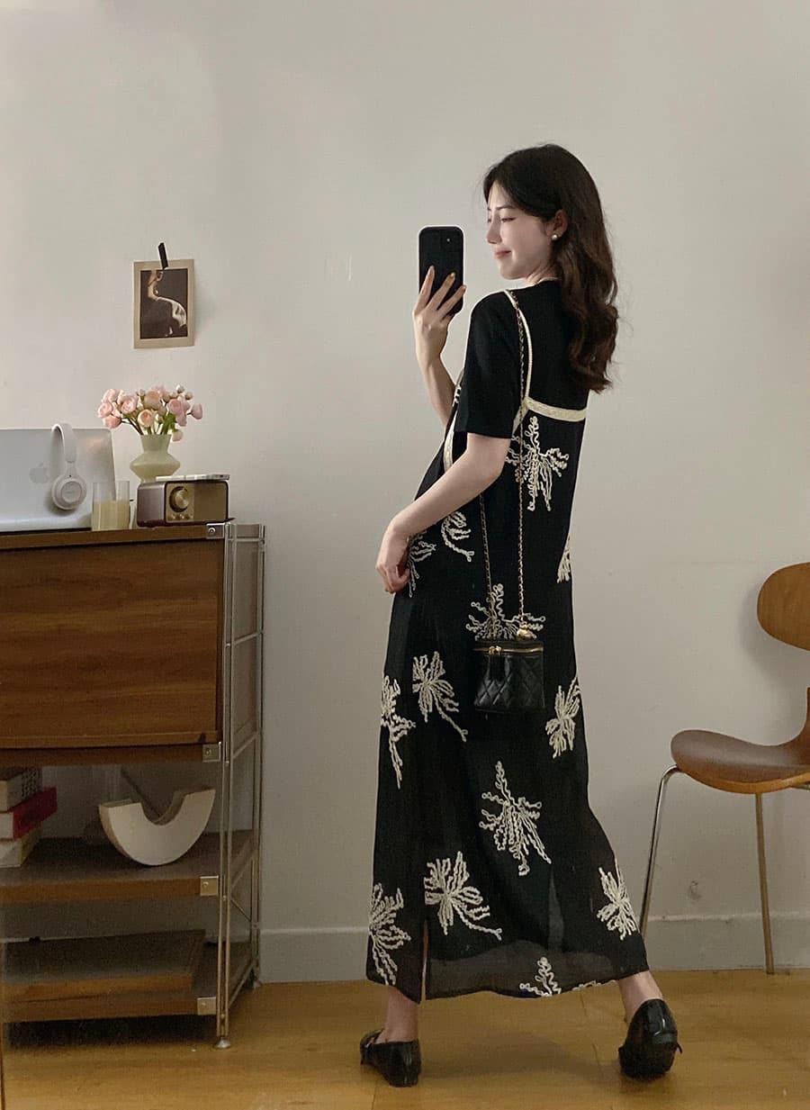 실사 빅 사이즈 여름 새로운 한 부서 패션 루즈핏 미니멀리즘 반팔 롱 스커트 자수 슬립 점프 슈트 치마 세트 상세 이미지 11