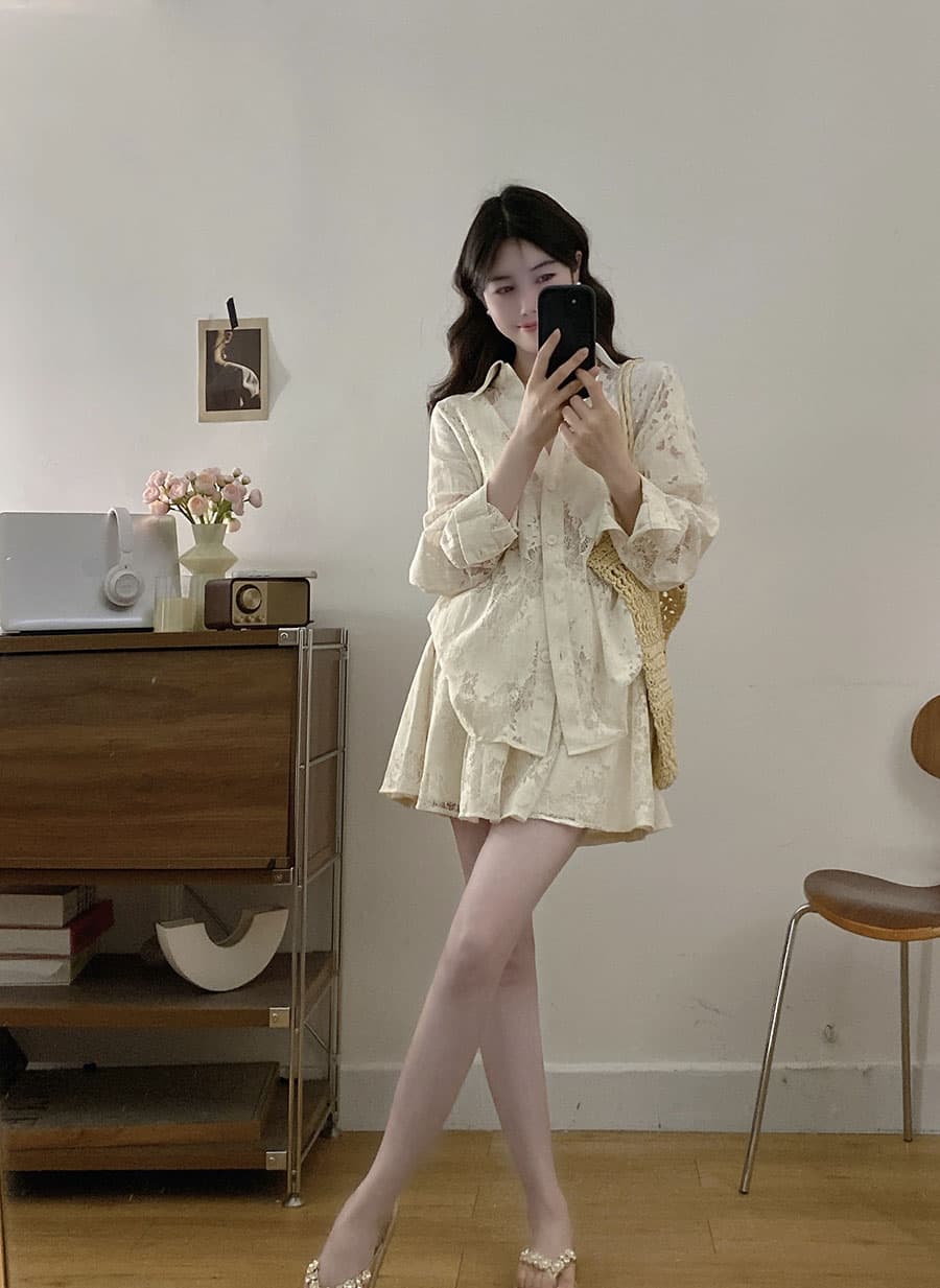 실사 빅 사이즈 새로운 여름 고급 센스 품격 홀로우 아웃 루즈핏 패션 슬림해 보이는 캐주얼 셔츠 미니 스커트 세트 상세 이미지 2