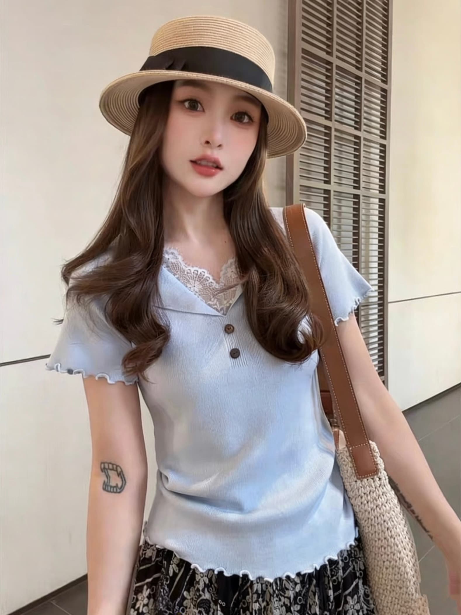 봄 새로운 순수한 욕망 바람 루즈핏 슬림해 보이는 반팔 풀오버 맨위 여성 폴로 칼라 패치워크 레이스 니트 스웨터 상세 이미지 2