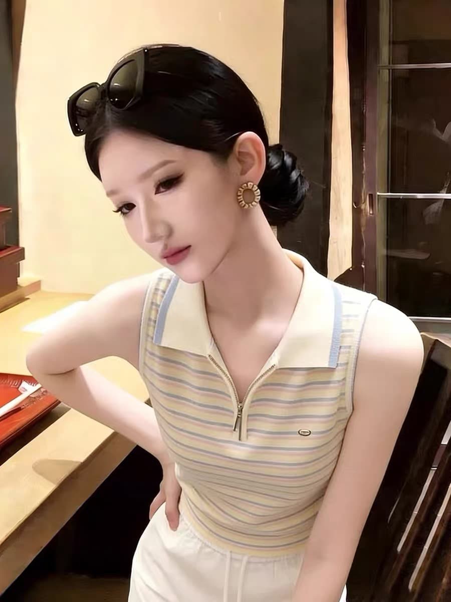 여름 레트로 배색 스트라이프 POLO 칼라 민소매 어깨 조끼 여성 외출용 디자인 센스 고유 한 하프 지퍼 맨위 상세 이미지 5