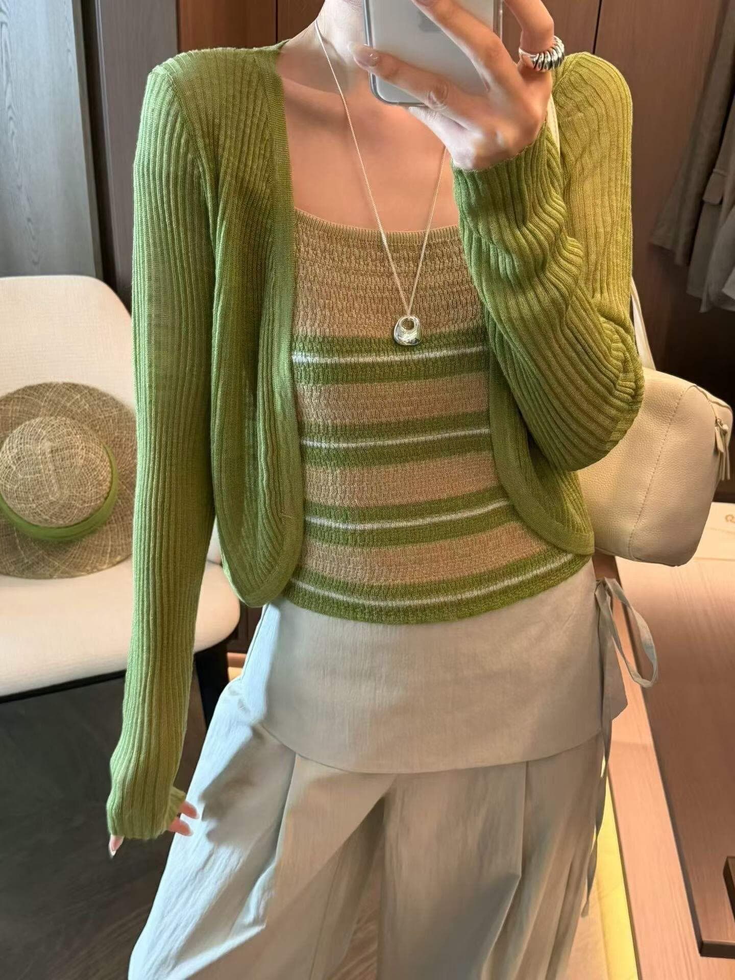 2026 슈퍼 화재 여름 ootd 도파민 착용 가져 가라. 전체 집합 녹색 오픈 가디건 스트라이프 슬립 맨위 투피스 슈트 상세 이미지 4