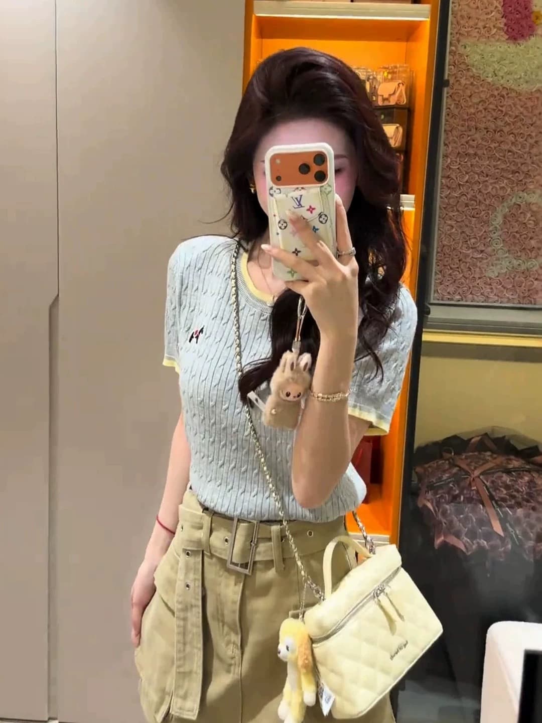 한 부서 배색 작은 말 자수 얼음 실크 니트 반팔 티셔츠 여성 여름 chic 품격 연령 감소 디스플레이 얇고 작은 맨위 이미지 2