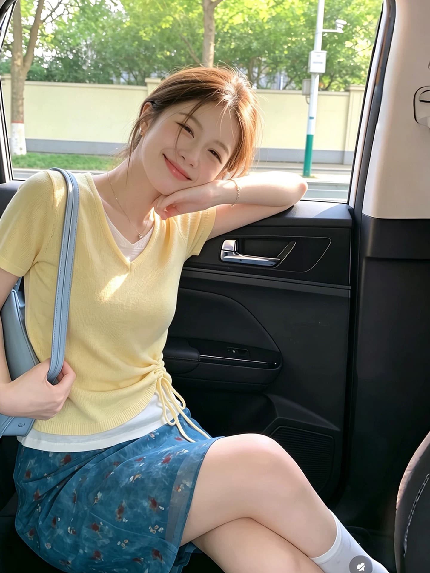 한 부서 노란색과 흰색 페이크 레이어드 반팔 티셔츠 여성 2026 년 여름 새로운 펌프 로프 니트 허리 수축 디스플레이 얇고 작은 맨위 상세 이미지 4