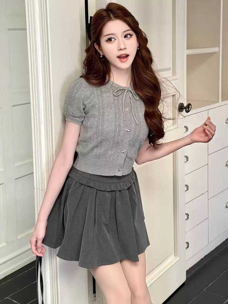 회색 홀로우 아웃 나비 매듭 니트 반팔 티셔츠 여성 2026 새로운 여름 쇼트 스타일 몸매 가꾸기 chic 한 첨부 된 의류 이미지 4