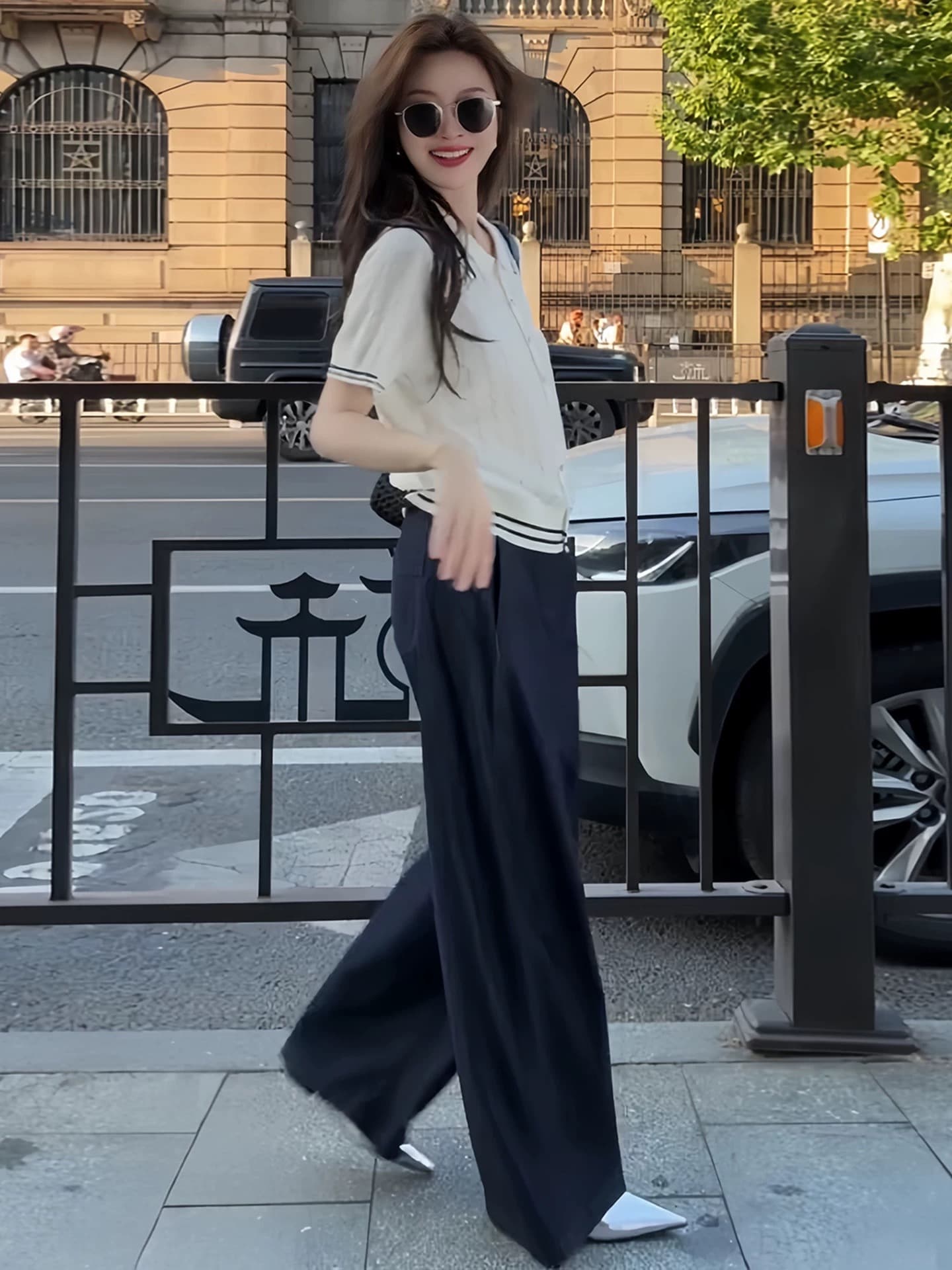 한 부서 POLO 칼라 화이트 스트라이프 니트 반팔 티셔츠 여성 여름 고급 센스 품격 다용도 홀로우 아웃 작은 맨위 상세 이미지 6