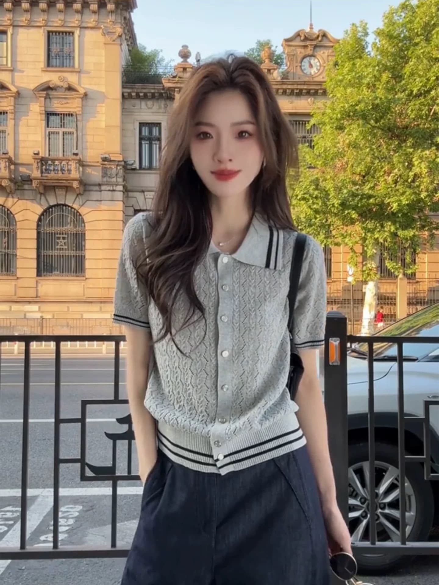 한 부서 POLO 칼라 화이트 스트라이프 니트 반팔 티셔츠 여성 여름 고급 센스 품격 다용도 홀로우 아웃 작은 맨위 상세 이미지 8