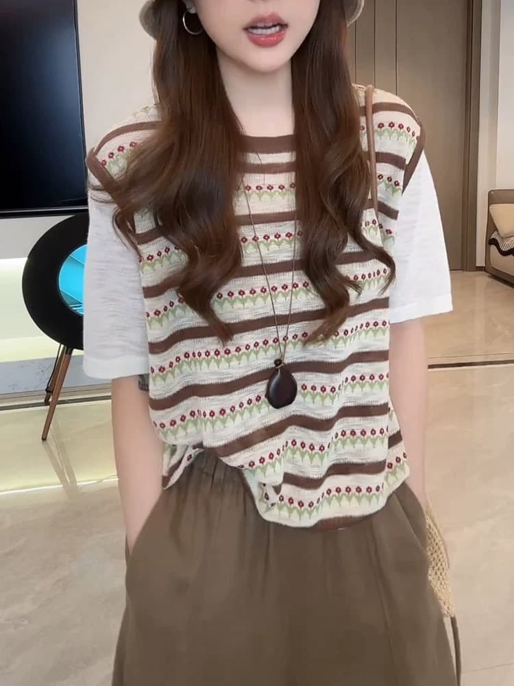 한 부서 느긋한 바람 스트라이프 페이크 레이어드 반팔 니트 스웨터 여성 2026 여름 외국 가스 루즈핏 슬림해 보이는 라운드 넥 맨위 이미지 3